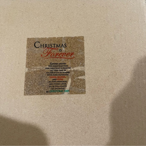 Festive Christmas Tree Serving Set - Picture 3 of 9